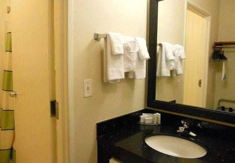 Fairfield Inn By Marriott Loveland Fort Collins Екстериор снимка